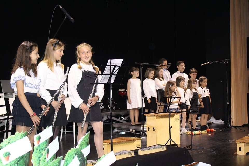 64865796_2308202612781821_138920356411867136_n