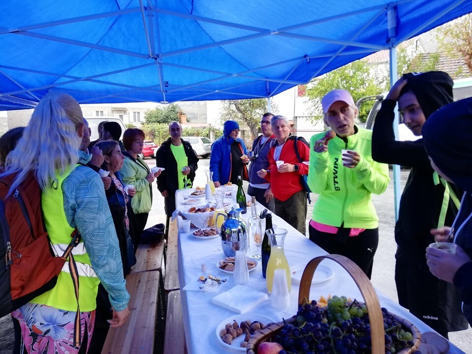 70593318_2377036895898392_8287681937900830720_n