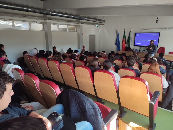 588737143_122151305696887118_1812573896928281439_n